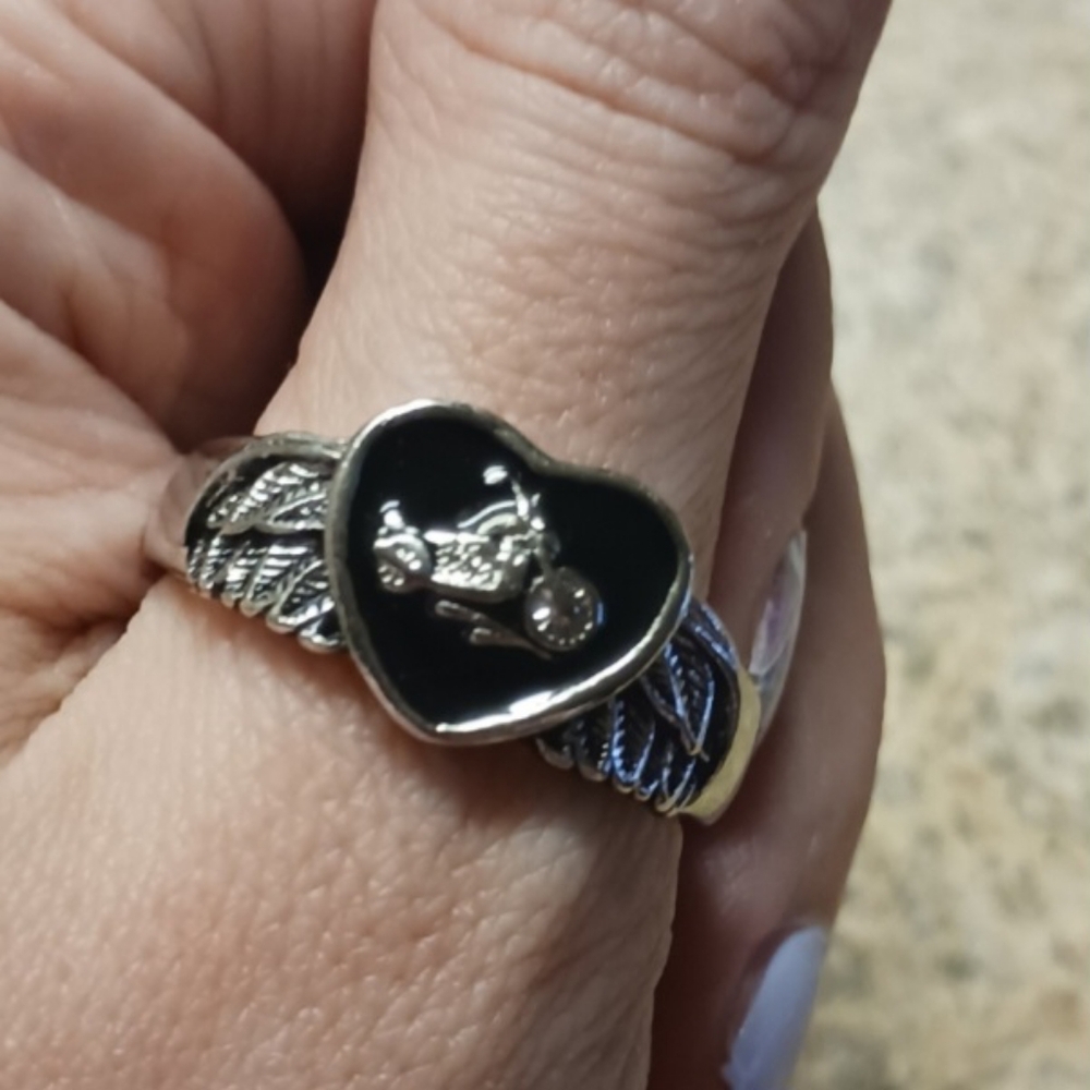 Batch of Size 11 Rings. NWT. Silver, diamond, blue topaz & black colors.